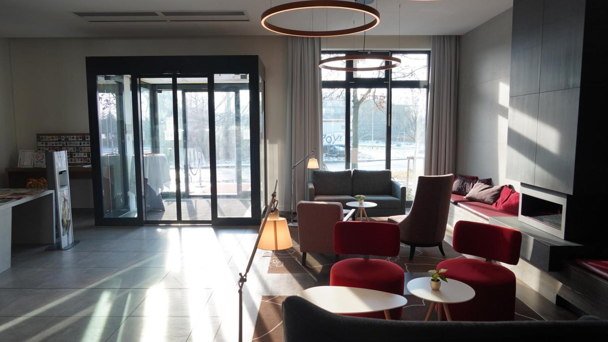 Hotel Grimm'S Berlin Potsdam à Teltow Extérieur photo